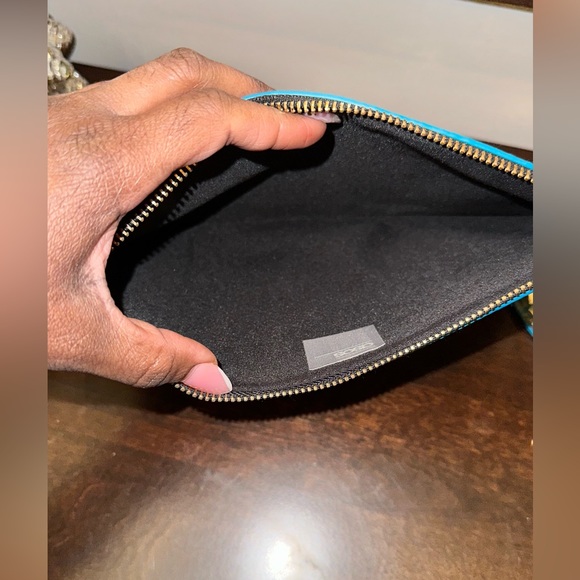 ASOS clutch - Picture 3 of 6